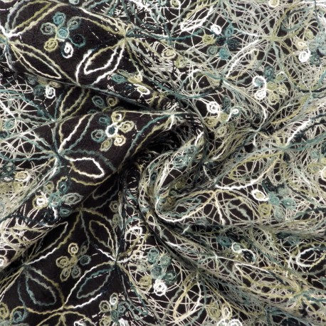 Tissu étamine hollandaise brodée :  21505
