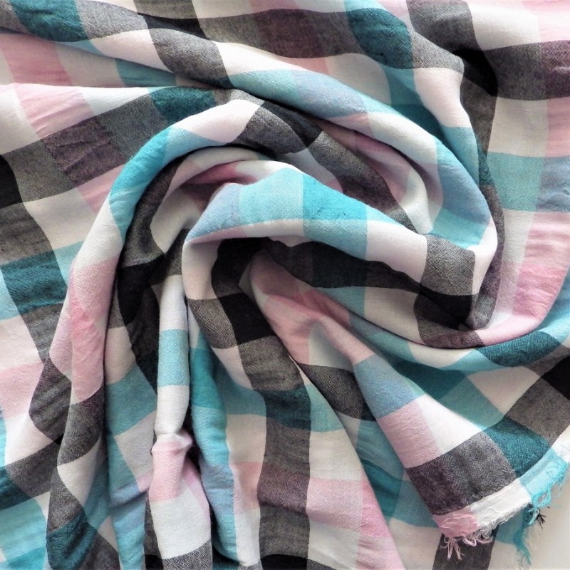 Tissu viscose tissé :  réf : 22881