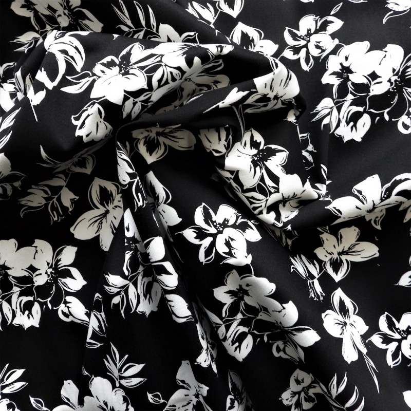 Tissu saton coton Black and white : 14.50€