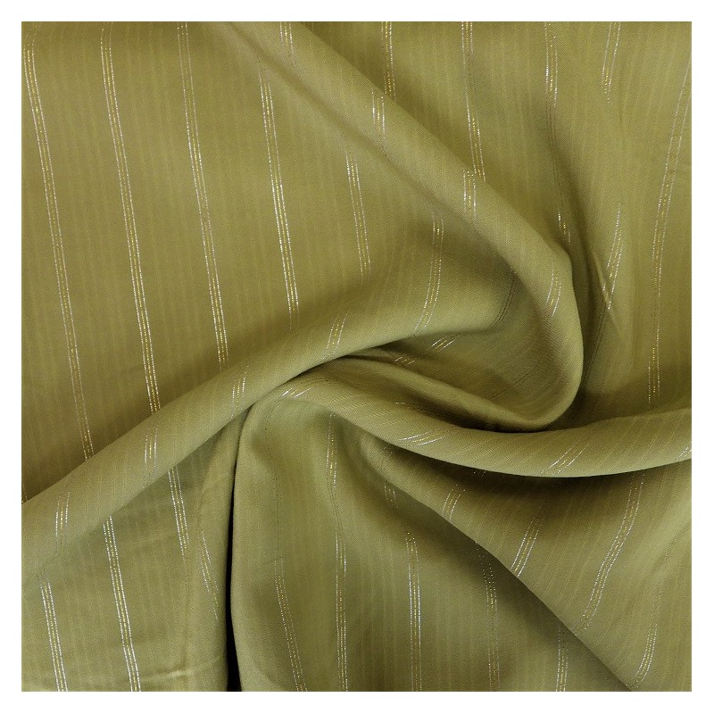Tissu viscose à fils lurex :  10.50€