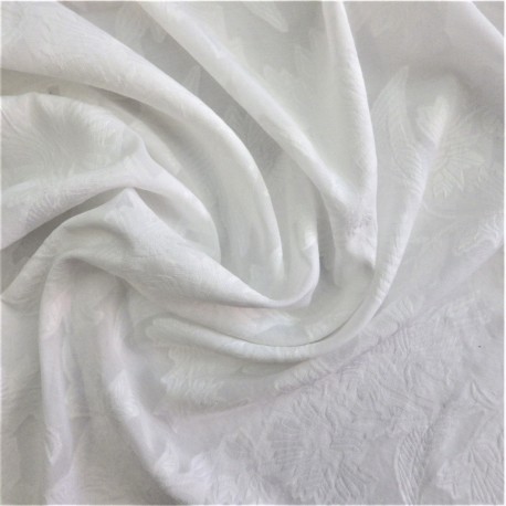 Tissu voile façonné à fleurs : 13.80€